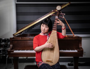 在中西音乐碰撞中找到琵琶的声音