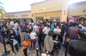 洛杉矶假日季购物指南