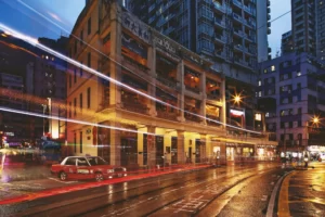 香港骑楼  推土机前的抉择