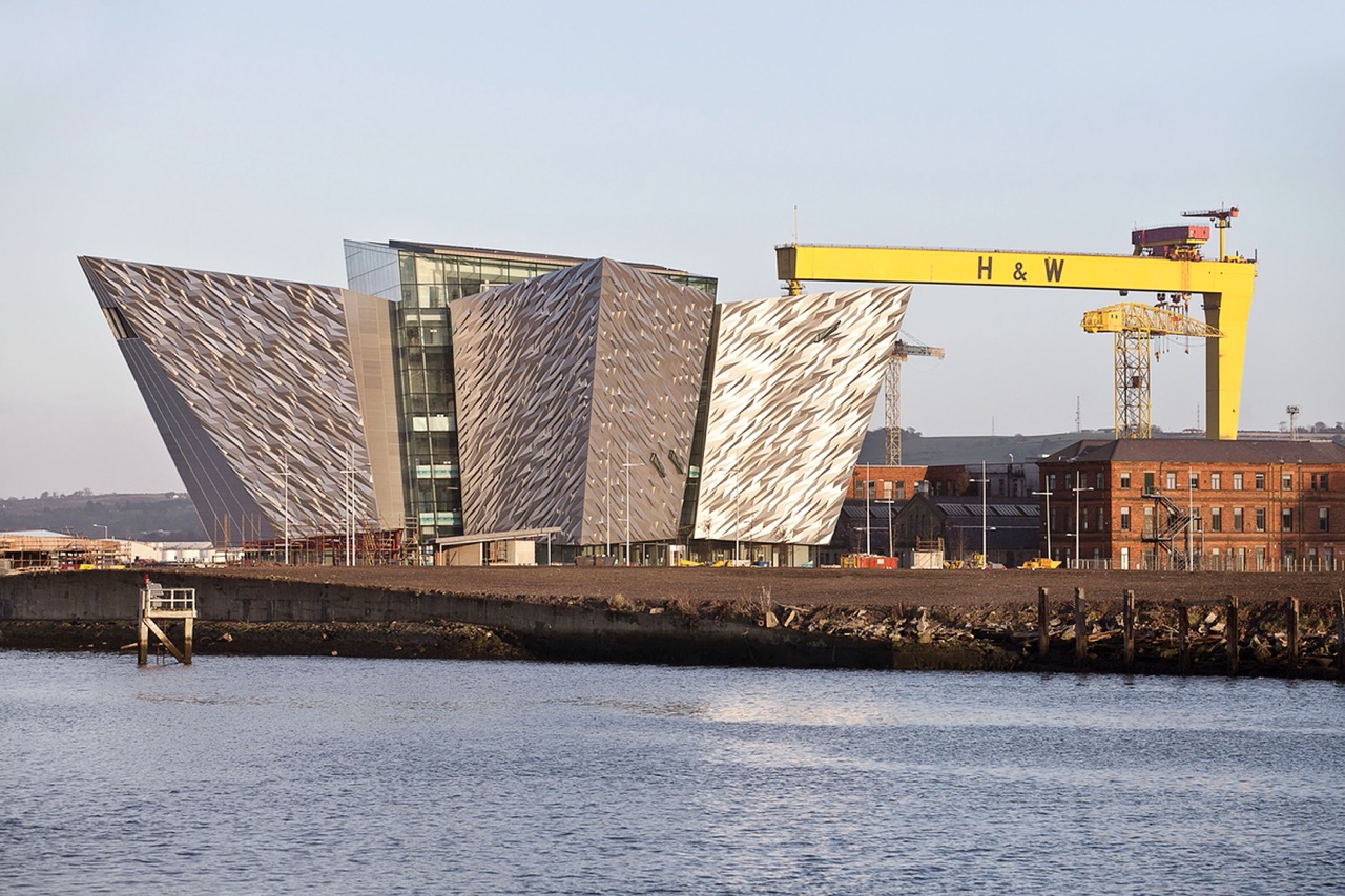 泰坦尼克号残骸- Wikiwand, image size:1280x853