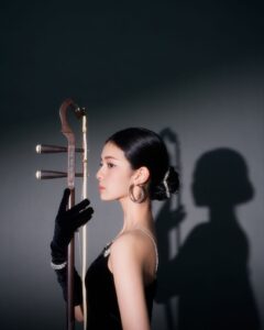 陈依妙：“Z世代”的二胡代言人